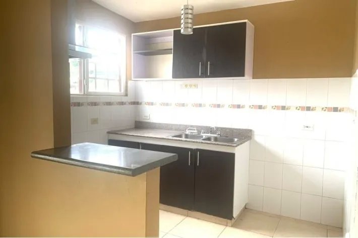 Venta de casa en Arboledas, Los Olivos, La Chorrera
