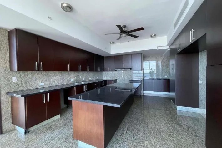 Apartment rental in Paitilla