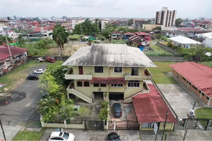 Se vende Dúplex en Barrio Norte, Colón