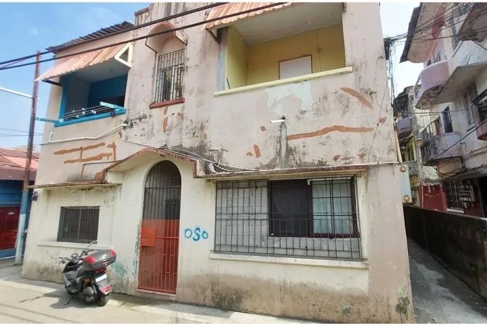 Se venden edificios en Barrio Norte, Colón