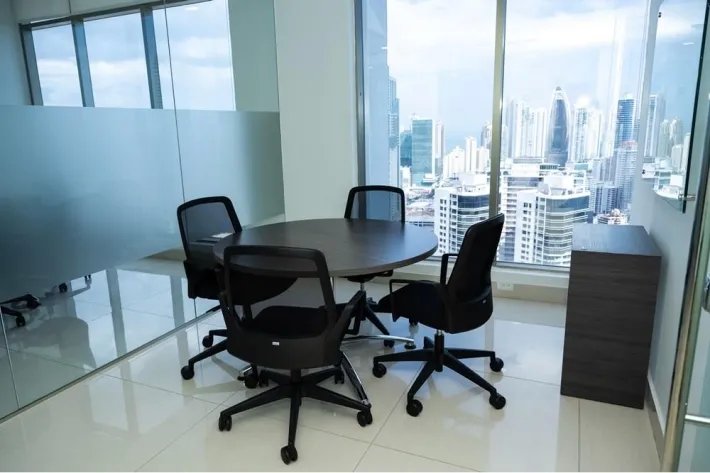 Office for rent on Avenida Balboa, Panama