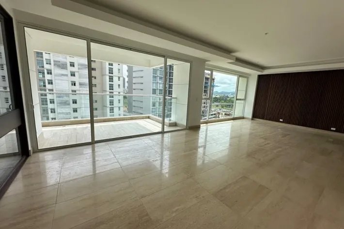 Venta de apartamento en Solana, Santa Maria