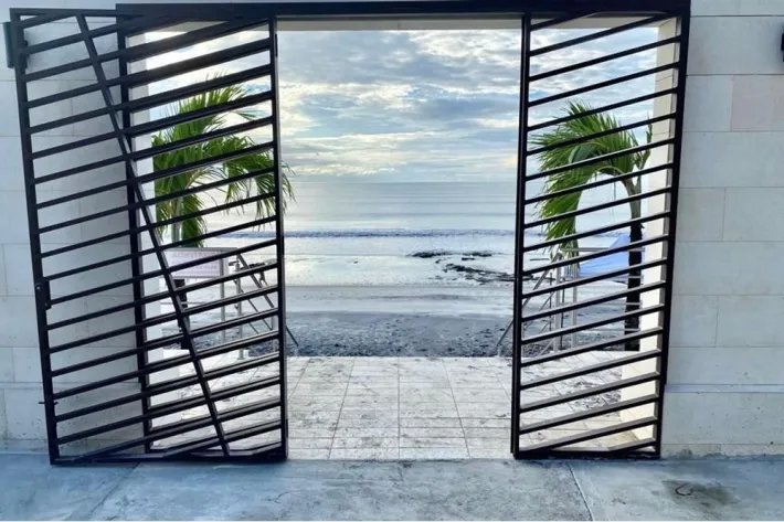 Venta de apartamento en Coronado Country Club. Playa Coronado