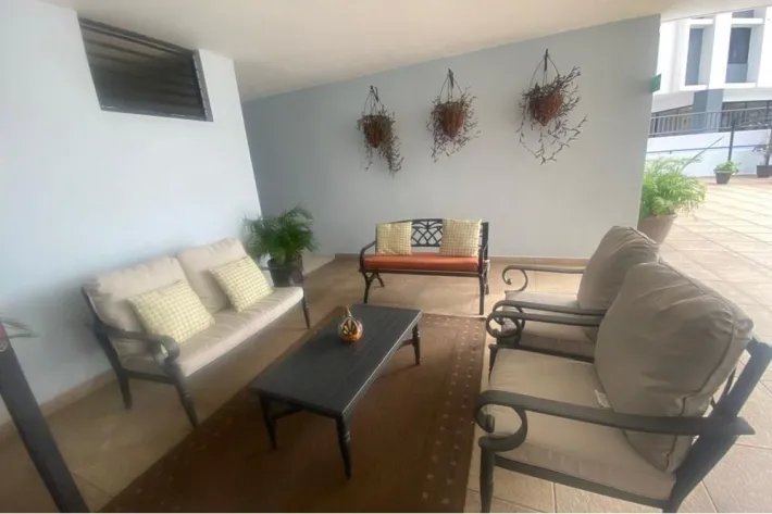 Venta de apartamento amoblado en PH Terrazas del Cangrejo, Panamá
