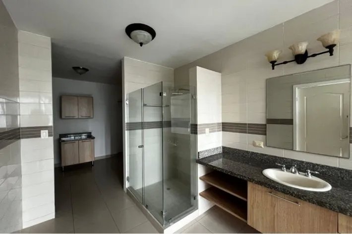 Venta de apartamento en PH Tao Tower, San Francisco