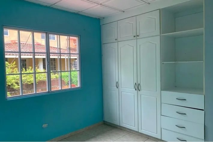 House for sale in Altos de Maria Leticia, La Chorrera