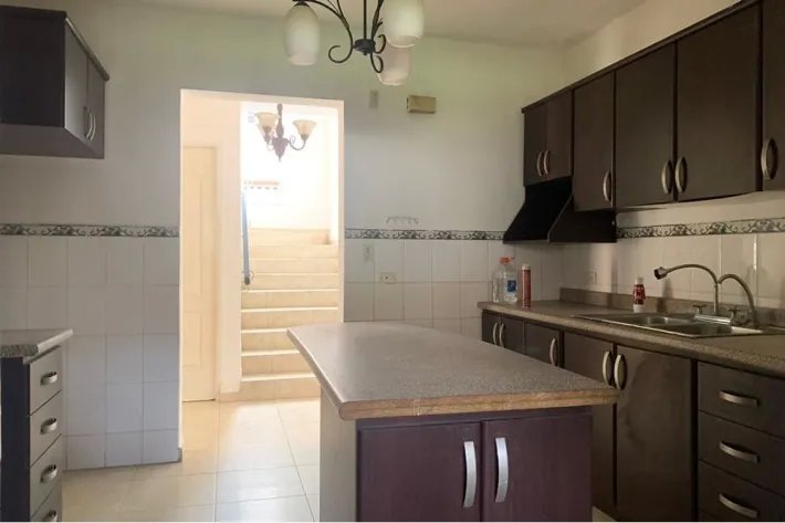 House for sale in Altos de Maria Leticia, La Chorrera