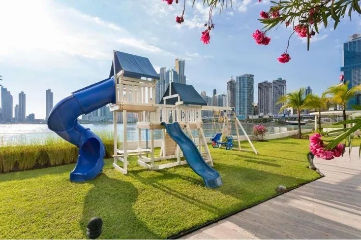 Venta de Lujoso Apartamento en Miradores, Punta Paitilla