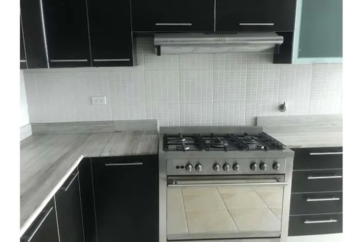 Vendo Apartamento en Pacific Point Torre 300 Punta Pacifica MC