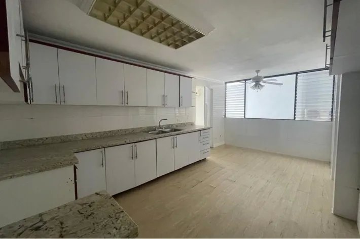 Venta de apartamento en PH Mar de Plata, Paitilla