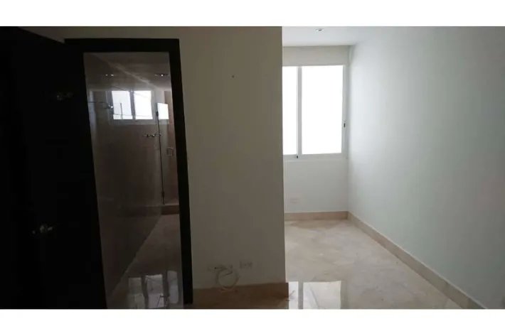 Venta de Apartamento en The Point Paitilla