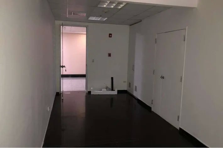 Alquiler de Oficina en Torre de Las Américas.