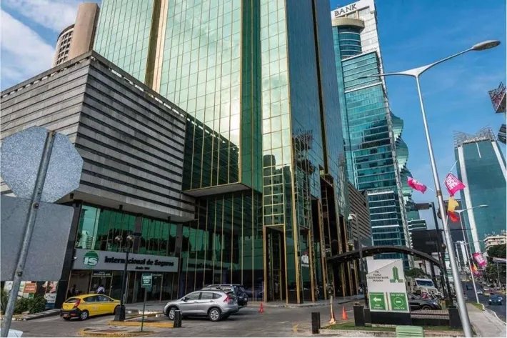 Se Alquila Oficina en Plaza Credicorp Bank Calle 50