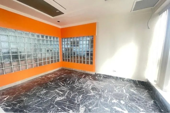 Office for rent on Avenida Balboa, Panama