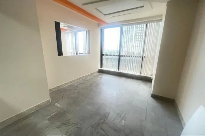 Office for rent on Avenida Balboa, Panama