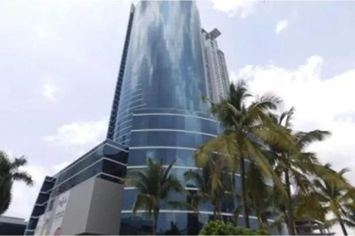 Venta de oficina en Costa del Este, Panamá