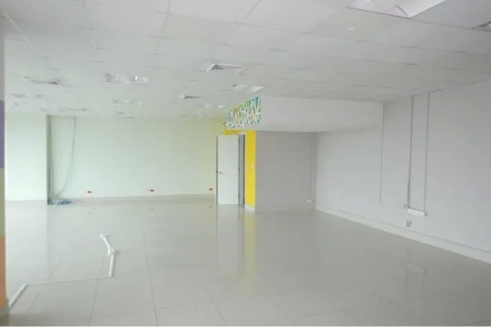 Venta de oficina en Costa del Este, Panamá