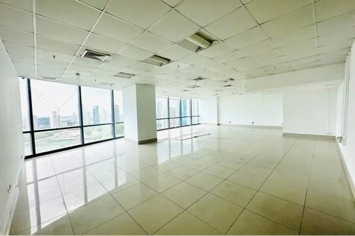 Venta de oficina en Costa del Este, Panamá