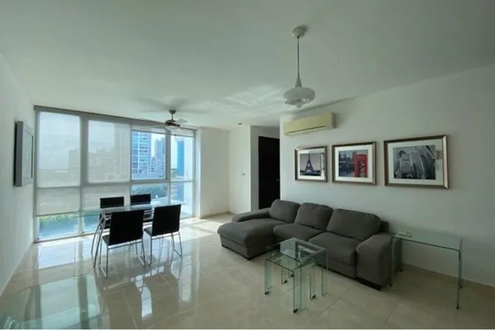 Se vende apartamento en San Francisco cerca Parque Omar, Panamá