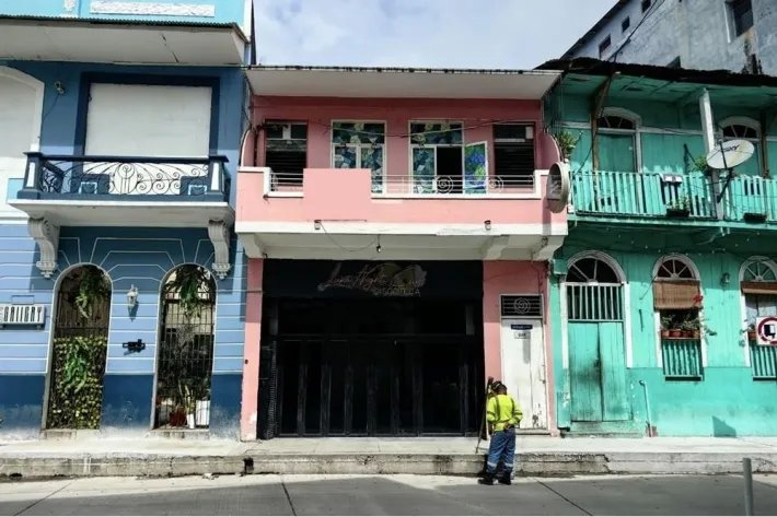 Venta de edificio comercial en Casco Viejo - Casa Flow