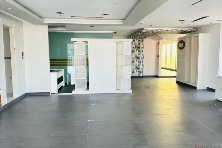 Venta de oficina en Avenida Balboa, Panamá