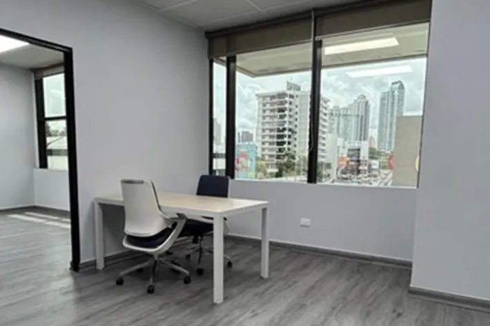 Furnished office for rent on Calle 50, Panama