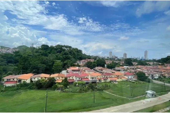 Venta de apartamento en Condado del Rey, Panamá