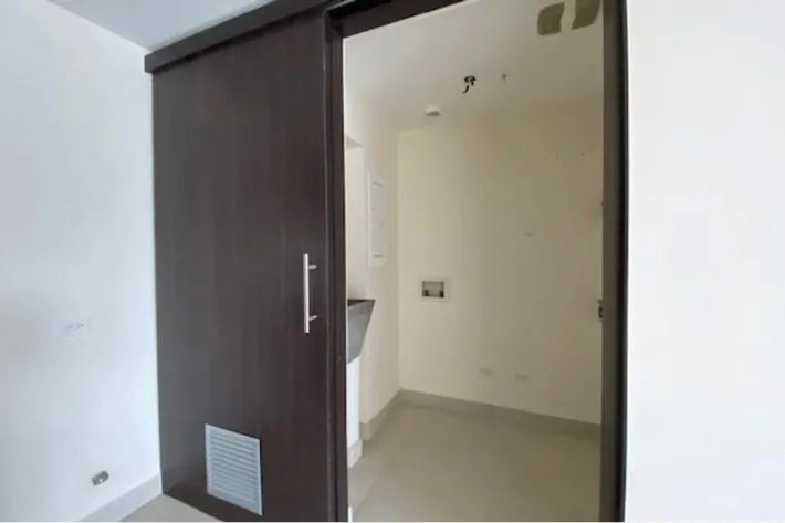 Se vende apartamento en Midrise, Woodlands, Panamá Pacífico