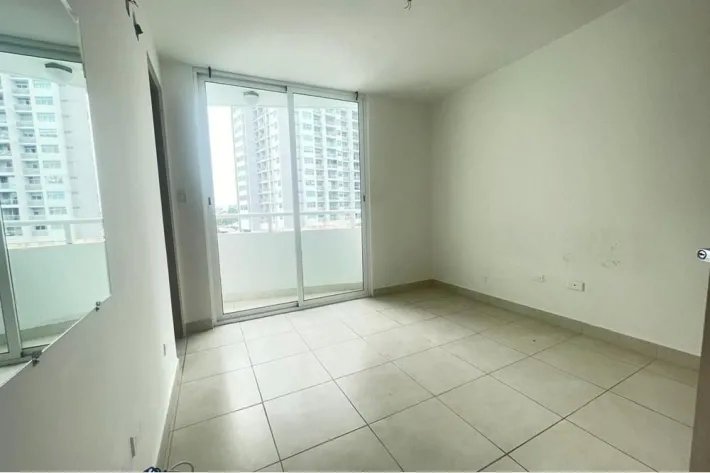Apartamento en venta en Plaza Edison, Betania