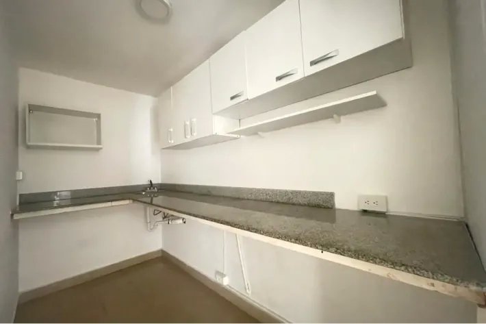 Office for rent in Banking Area, Obarrio