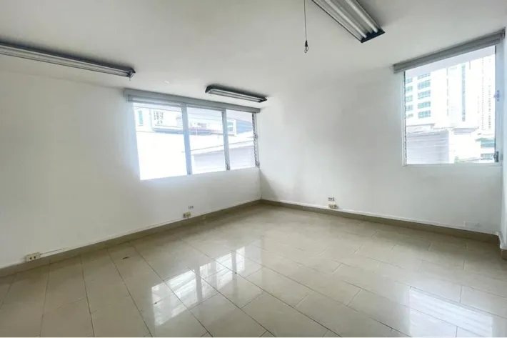 Office for rent in Banking Area, Obarrio