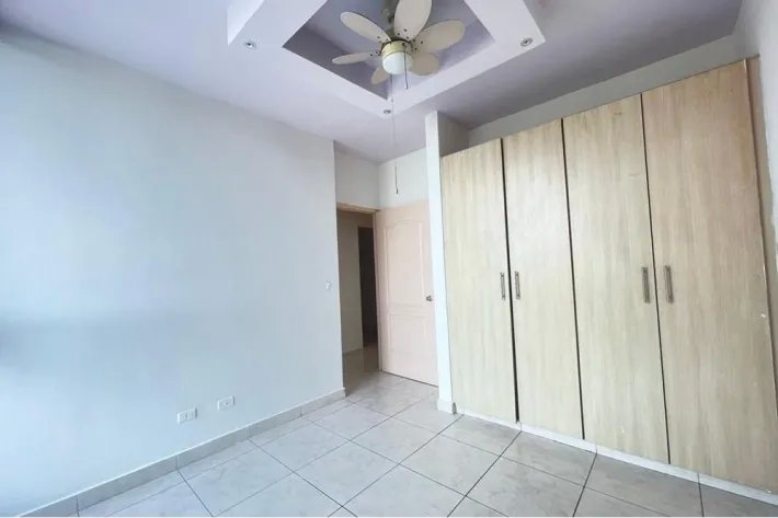Apartment for sale in Villa de las Fuentes, Betania