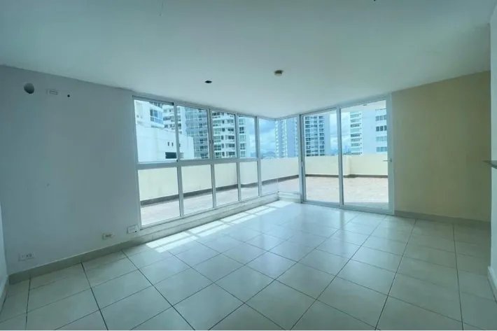 Apartment for sale in Plaza Edison, Betania