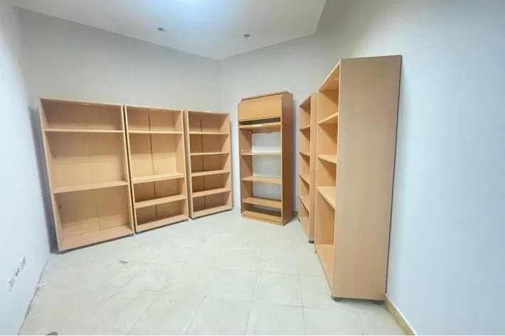 Large semi-furnished office for rent in Obarrio, Panama