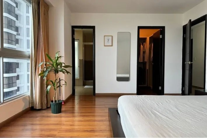 Alquiler de apartamento amoblado en Avenida Balboa, Panamá