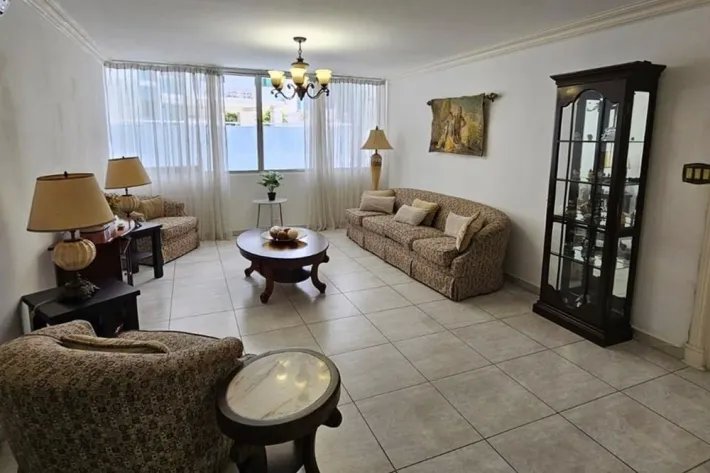Furnished apartment for rent in PH Mar Plaza, Marbella, Panama