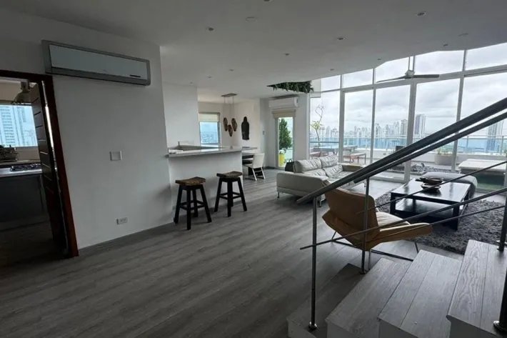Alquiler de apartamento amoblado tipo Loft en San Francisco, Panamá