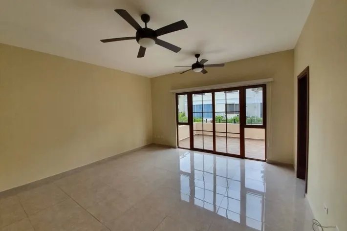 Venta de casa en Senderos, Clayton