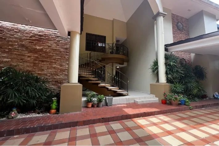 Venta de casa en Betania, PH Castellanos