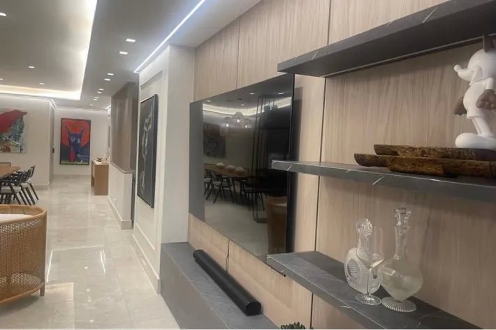 Furnished apartment for sale in Avenida Balboa, Panama