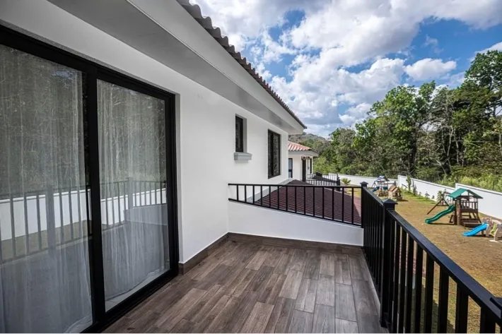 Se Vende Casa en Costa Verde, La Chorrera