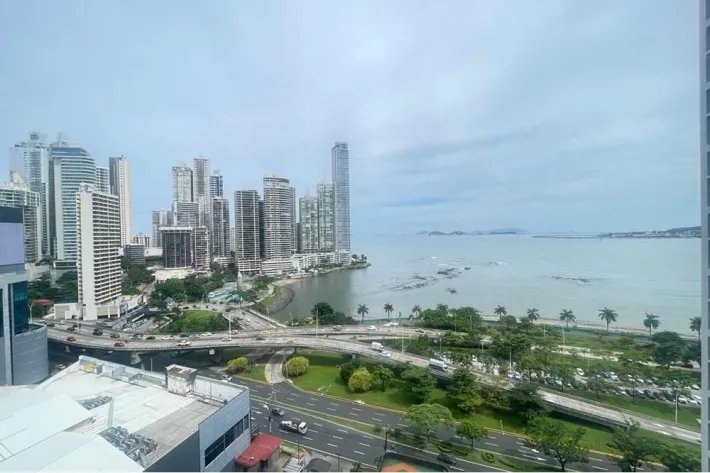 Apartamento en venta en Avenida Balboa, Panamá