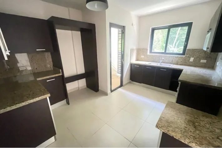 Apartamento en venta en Clayton, Ancón