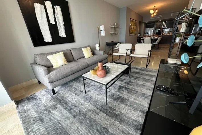 Alquiler de Apartamento en Yoo Panama Ave Balboa.