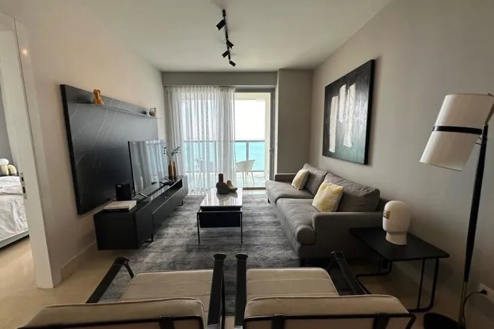 Alquiler de Apartamento en Yoo Panama Ave Balboa.