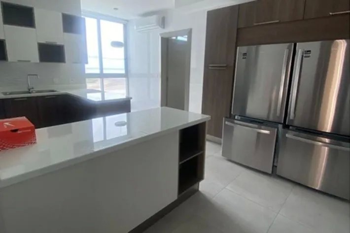 Alquiler de apartamento en Costa del Este, Panamá