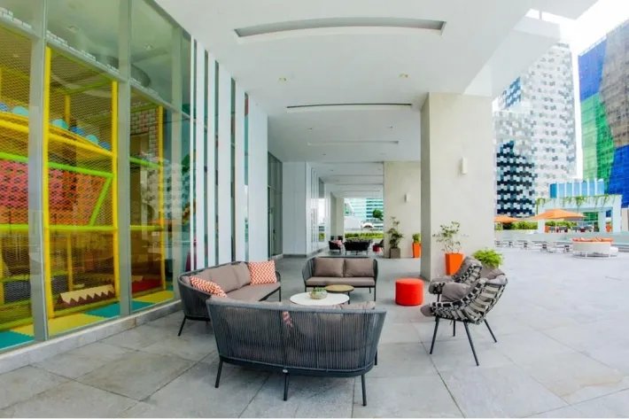 Alquiler de apartamento PH Regalia, Costa del Este, Panamá