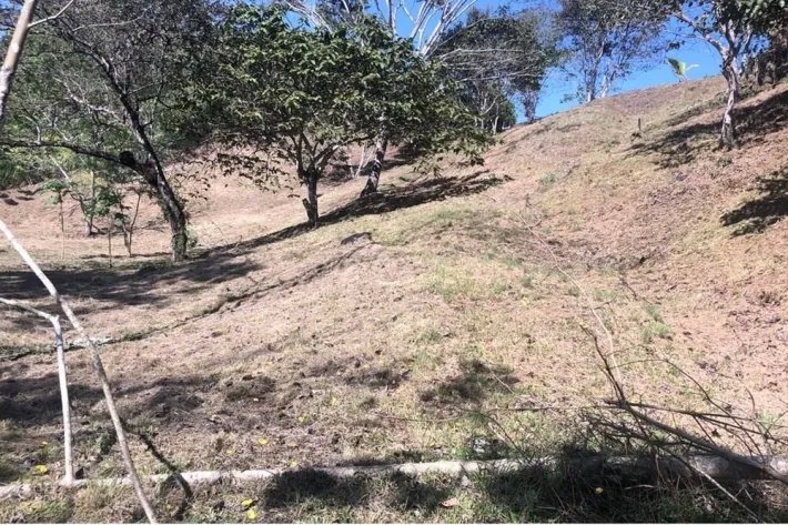Se vende terreno en El Nazareno, La Chorrera