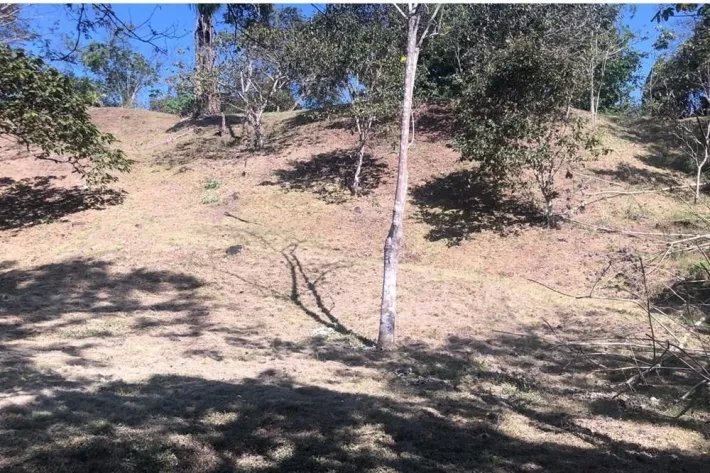 Se vende terreno en El Nazareno, La Chorrera
