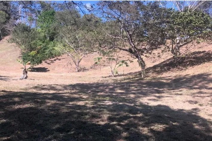 Se vende terreno en El Nazareno, La Chorrera
